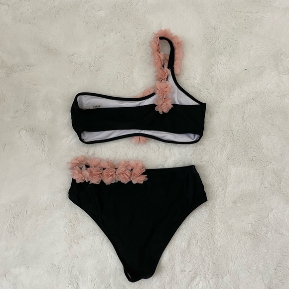 Appliqué one shoulder high waist bikini - Picture 2 of 3
